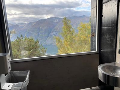 EU--Norway-Trump-Toilets