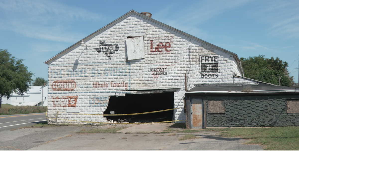 Alleged DUI ends with crash into Wyoming's “Three B's” building