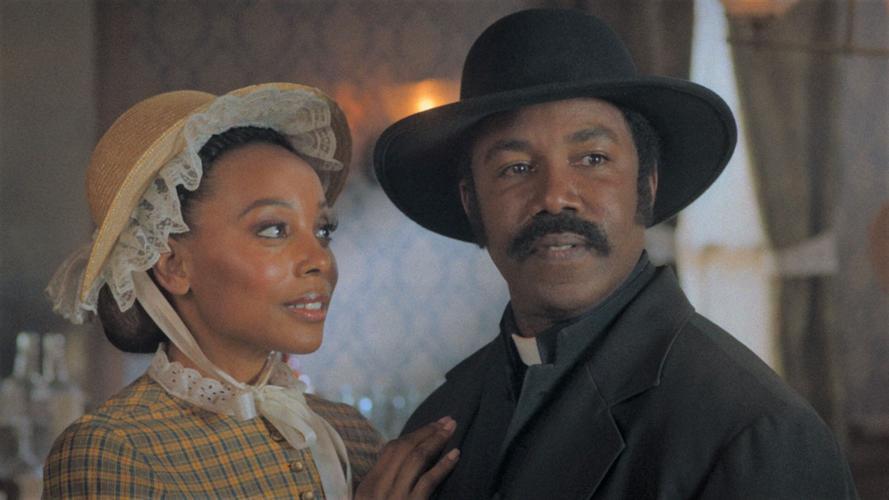 Outlaw Johnny Black3