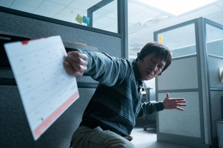 Movie Review – Everything Everywhere All At Once