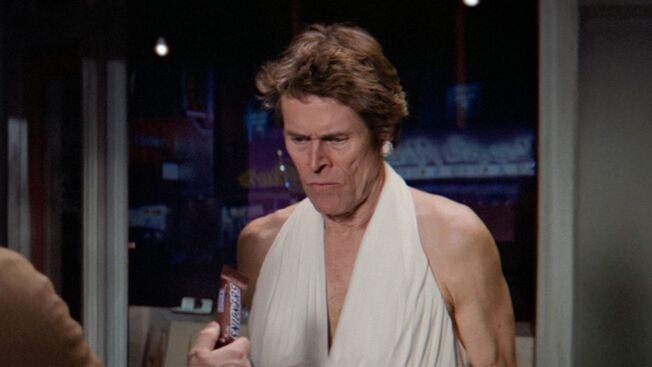 willem-dafoe-snickers-hed-2016