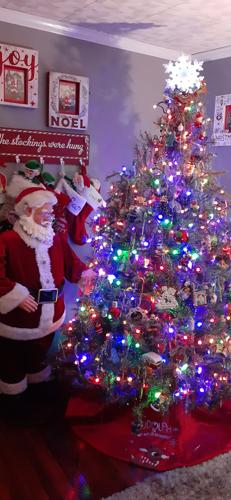 Bev & Tam & Stefan. Felton del.