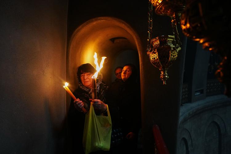 Night at Holy Sepulcher