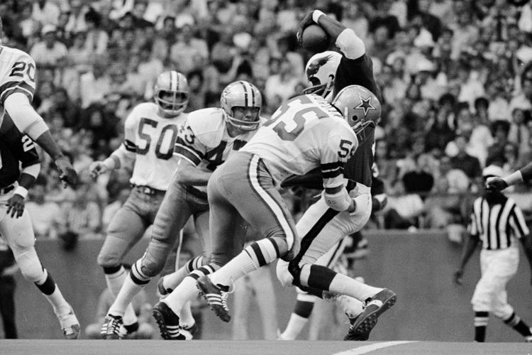 Cowboys Lee Roy Jordan Football