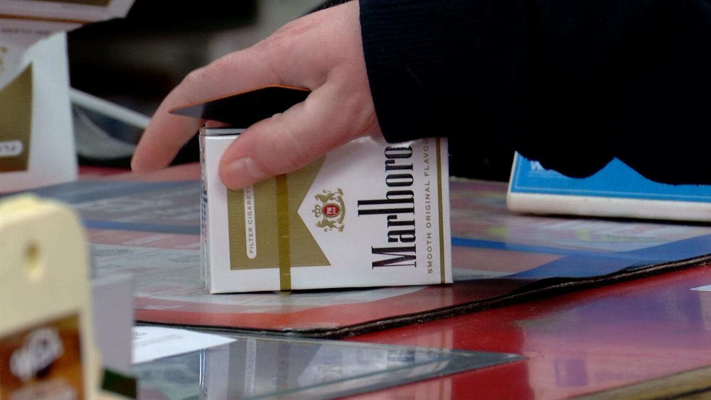 is smoking a pipe the same as cigarettes Health consequences of pipe versus cigarette smoking