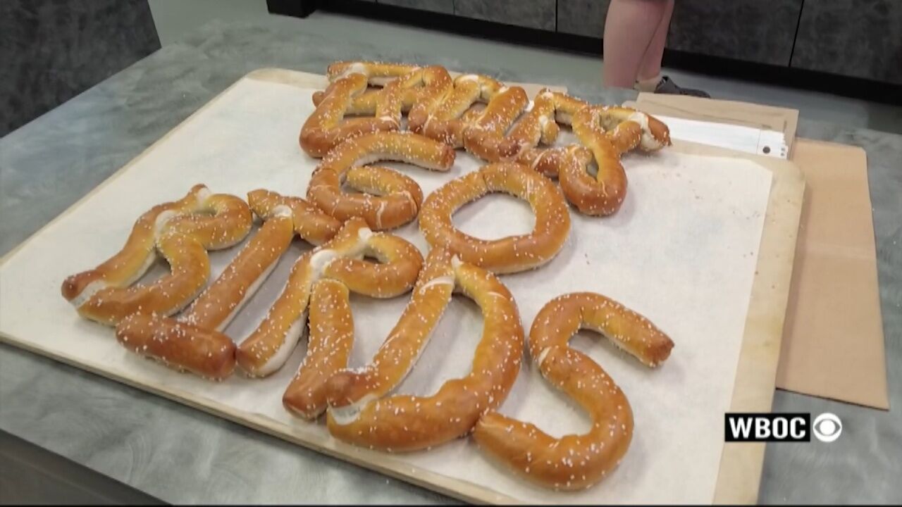 Here's where you can buy soft pretzels shaped as Eagles logo - CBS  Philadelphia