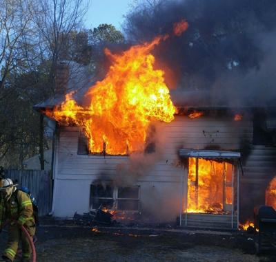 Updated: Toddler Dead, 7 Injured in Lincoln House Fire