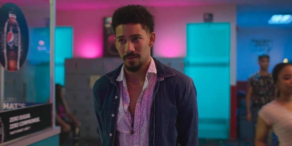 Movie Review – My Fake Boyfriend