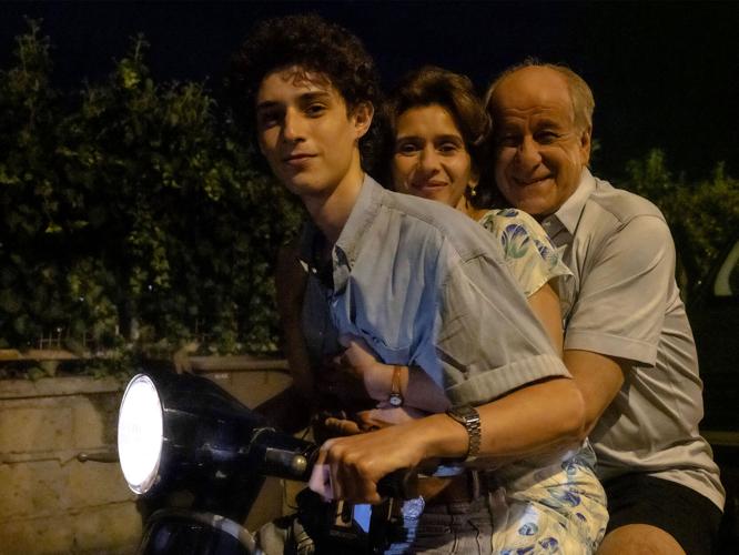 Movie Review – The Hand of God (2021)