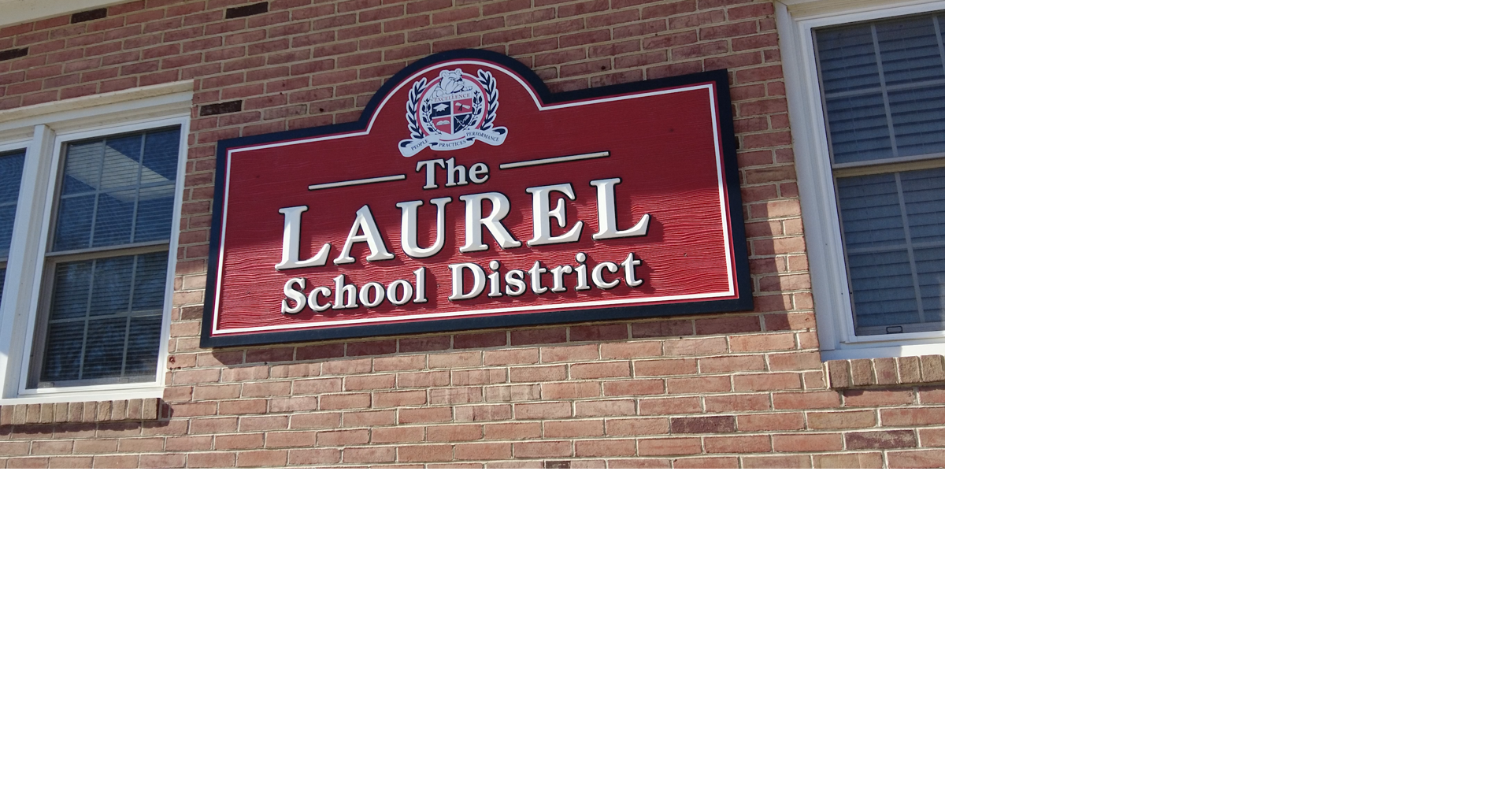 UPDATE -- Laurel voters reject school operating referendum, first in 40 years