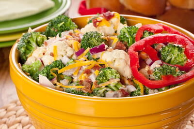 Best-Broccoli-Salad_ArticleImage-CategoryPage_ID-3403342