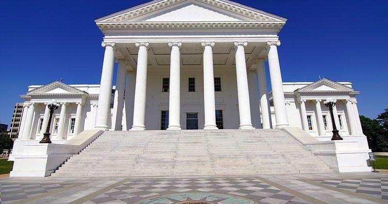 Virginia lawmakers advance proposed constitutional amendments
