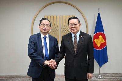 ASEAN Secretary-General Receives Chairman of CT Group