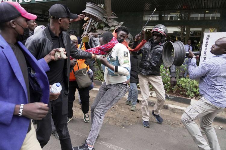CORRECTION APTOPIX Kenya Blogger Dead