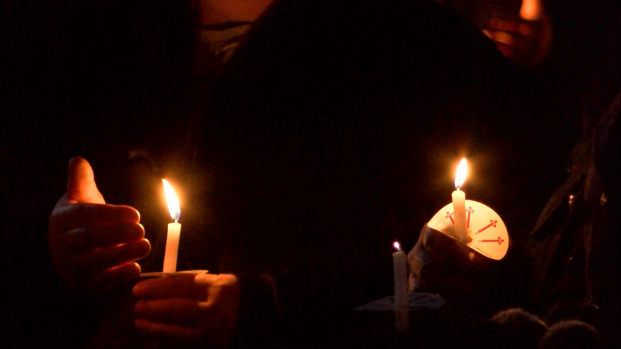 Candlelight vigil Snook