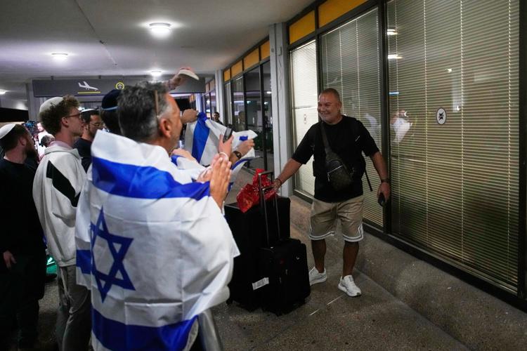 Israel Mideast Emergency Landing