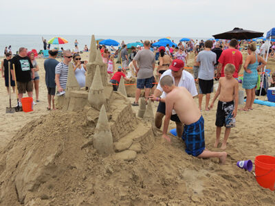 36th Annual Sandcastle Contest (Photo: Beach-fun.com)