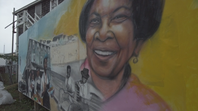 Henry Hotel mural