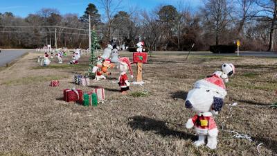 Merry Lane Drive-Through Christmas Display in Sussex County
