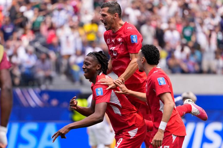 APTOPIX Bosnia Switzerland WCup Soccer