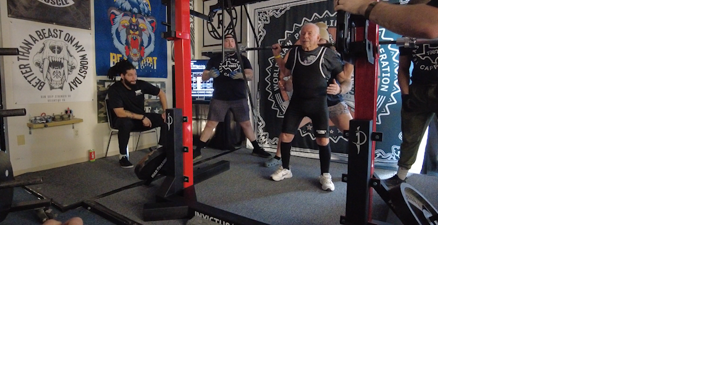 Local 82-Year-Old Man Breaks Powerlifting Records - Vimarsana News