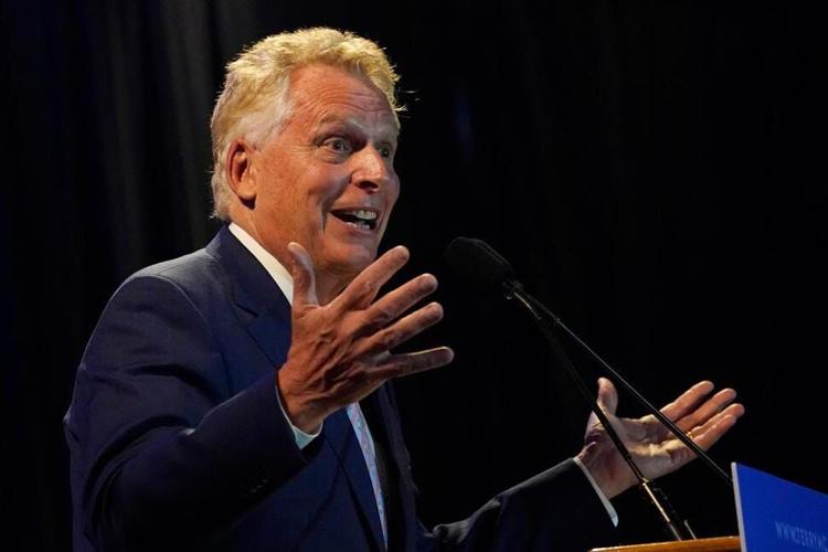 McAuliffe Win Sets up Virginia Clash With Outsider Youngkin