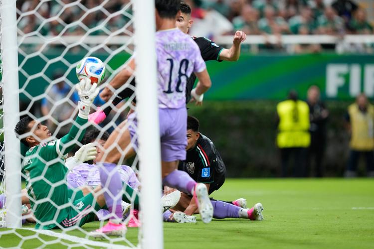 APTOPIX South Korea Mexico WCup Soccer