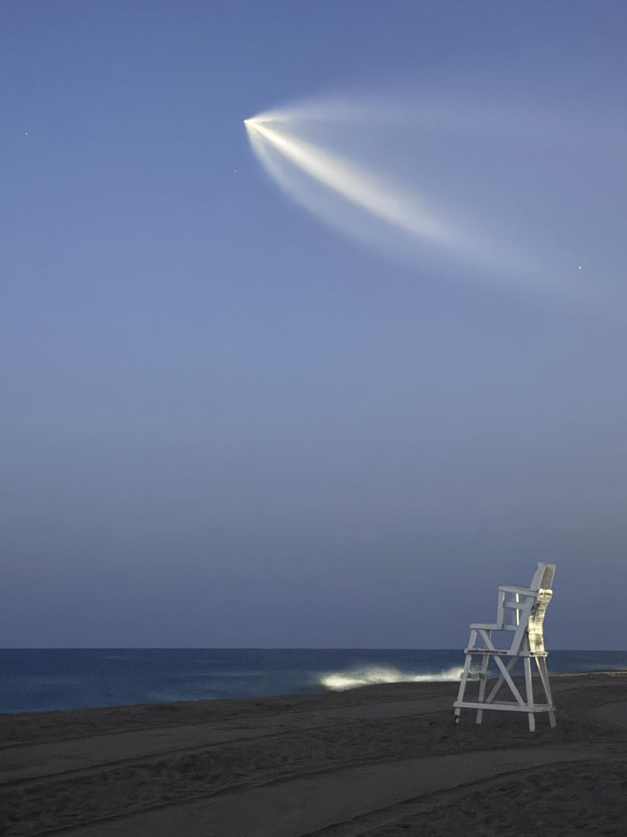 SpaceX's Falcon 9 over Ocean City