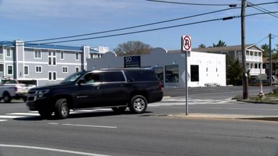 Illegal U-Turn in Fenwick
