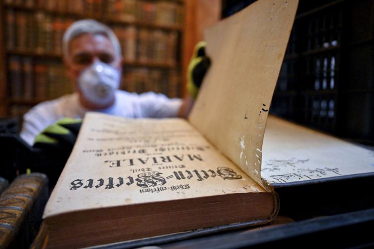 Hungary Medieval Library Infestation