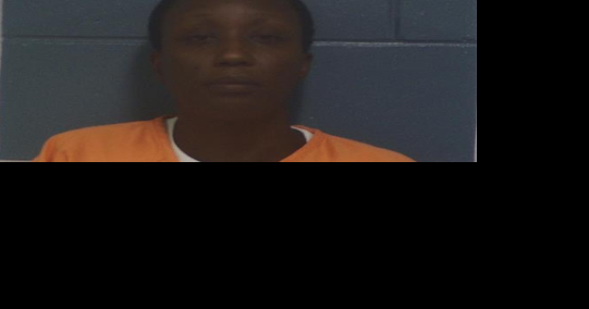 Cambridge Woman Allegedly Runs Over Auto Zone Employee with Stolen Vehicle, Flees - Vimarsana News