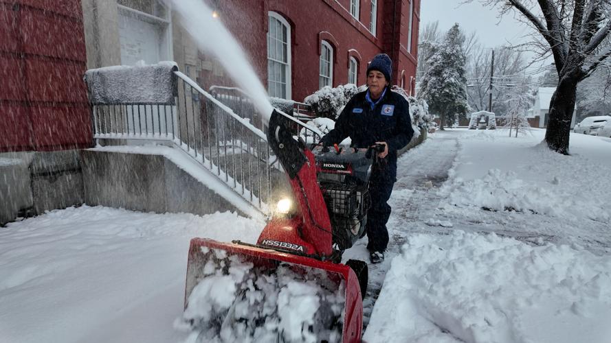 Cambridge Snowblower