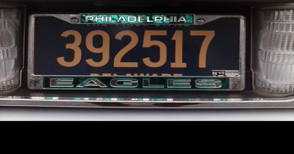 philadelphia eagles license plate frame