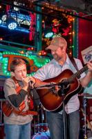 14159075_1800671250179097_330079946_n