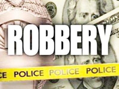 Man Robs Tobacco Store