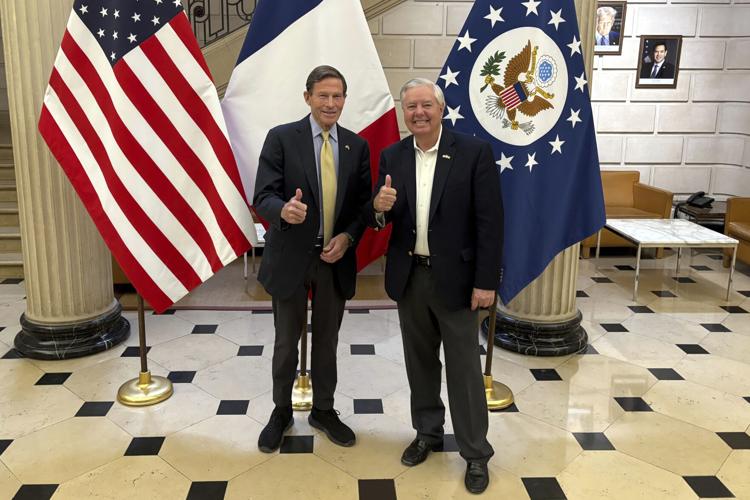 France Ukraine US Senators