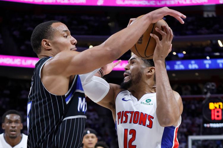 Magic Pistons Basketball