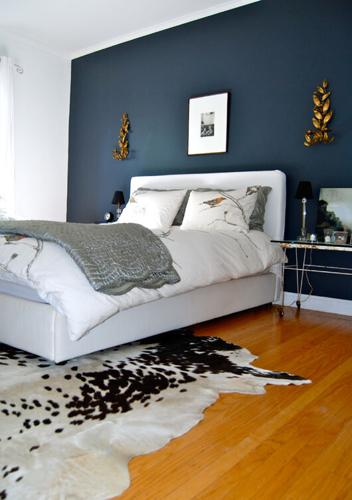 dark-blue-accent-wall-bedroomthe-home-of-bambou–bedroom-with-dark-accent-wall-f2lwsbs6
