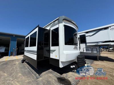 Rural RV Dealer Offering Quality RVs, Rentals, and Services in Detroit Lakes