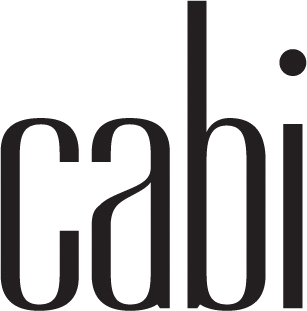 cabi Brings Celebrity Stylist Erin Walsh and the Art of Intentional Dressing to 2,000+ Women at cabi Fashion Week
