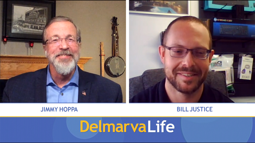 DVL1775B.00_05_30_00.Still004