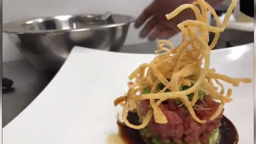 DVL1908F.00_05_26_01.Still003