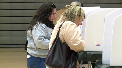 Early voting on Virginia redistricting referendum opens Friday