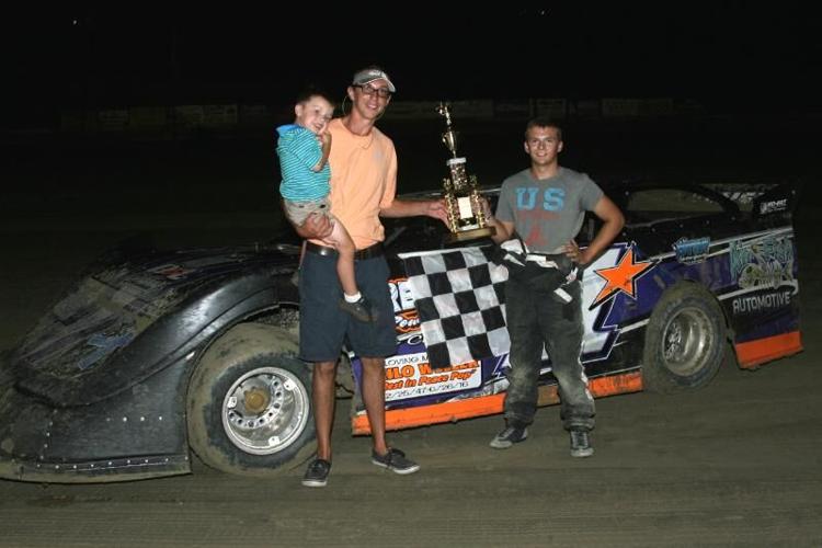 Crate Model Zac Weller Winner