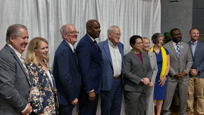 7 College and University Presidents from across Delmarva posing for a picture.