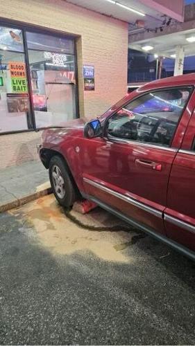 Laurel SUV Convenience Store Crash