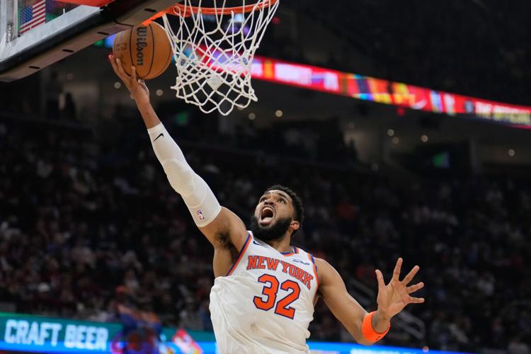 APTOPIX Knicks Cavaliers Basketball