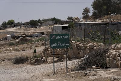 Palestinians-Community Leader Killed