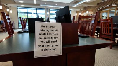 No Internet Sign at Easton Library