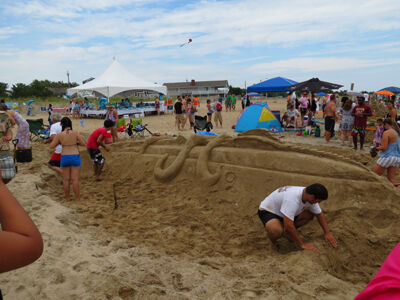 36th Annual Sandcastle Contest (Photo: Beach-fun.com)